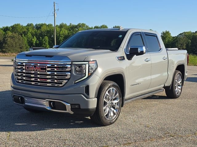 Used 2025 GMC Sierra 1500 Denali image 1