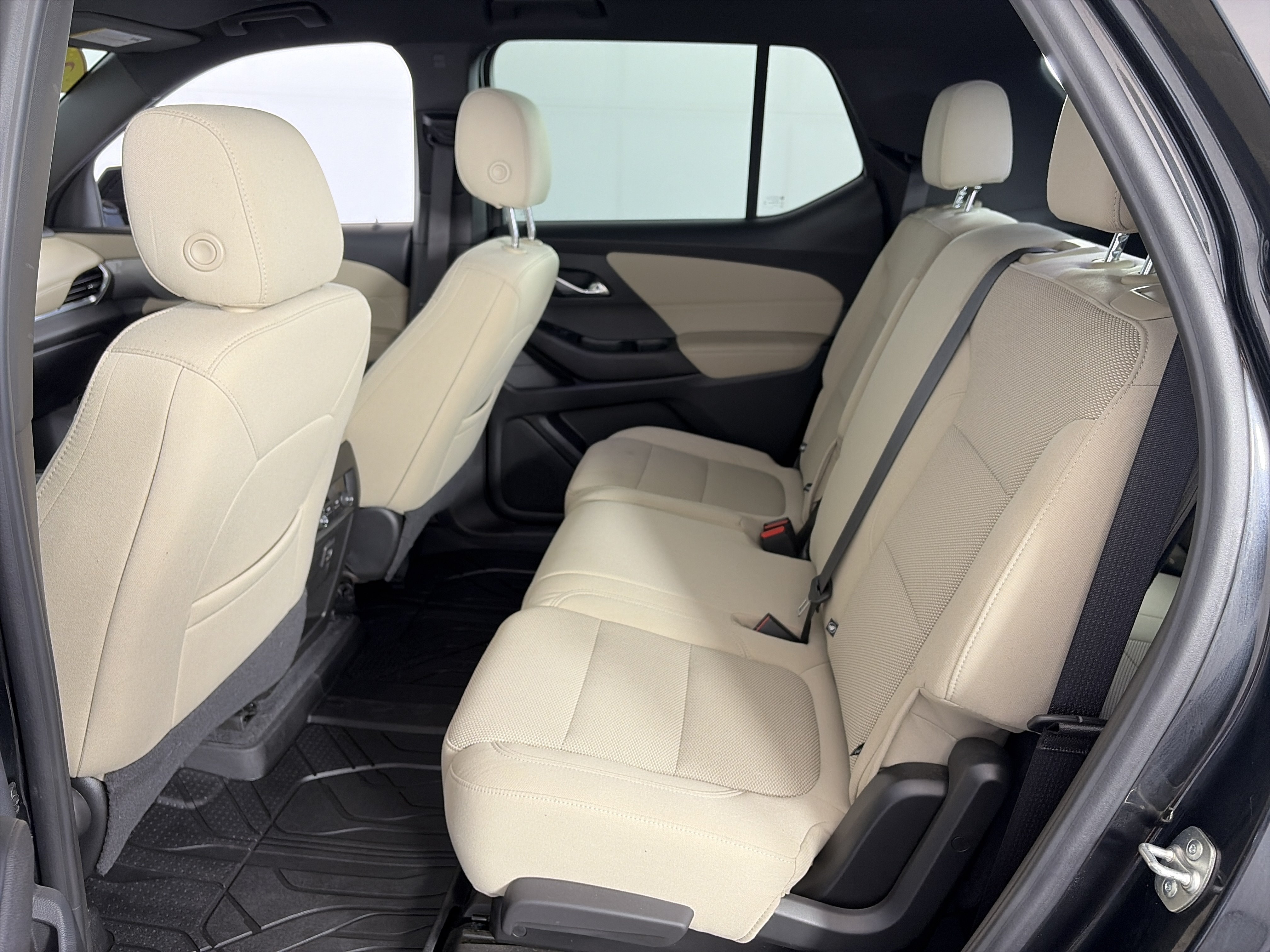 Certified 2023 Chevrolet Traverse LS w/ Midnight/Sport Edition AWD/4WD image 7