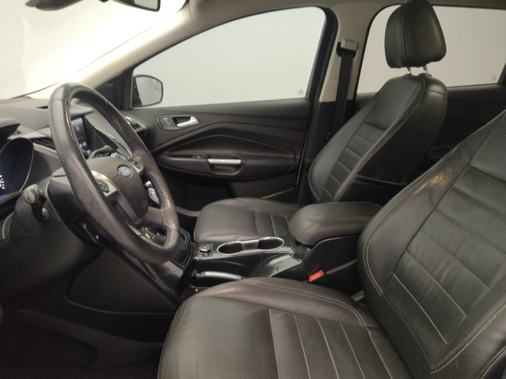 Used 2015 Ford Escape Titanium FWD image 17