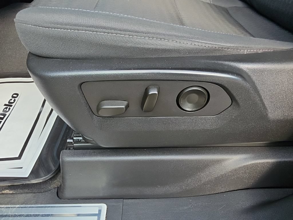 Certified 2022 Chevrolet Silverado 1500 LT AWD/4WD image 22
