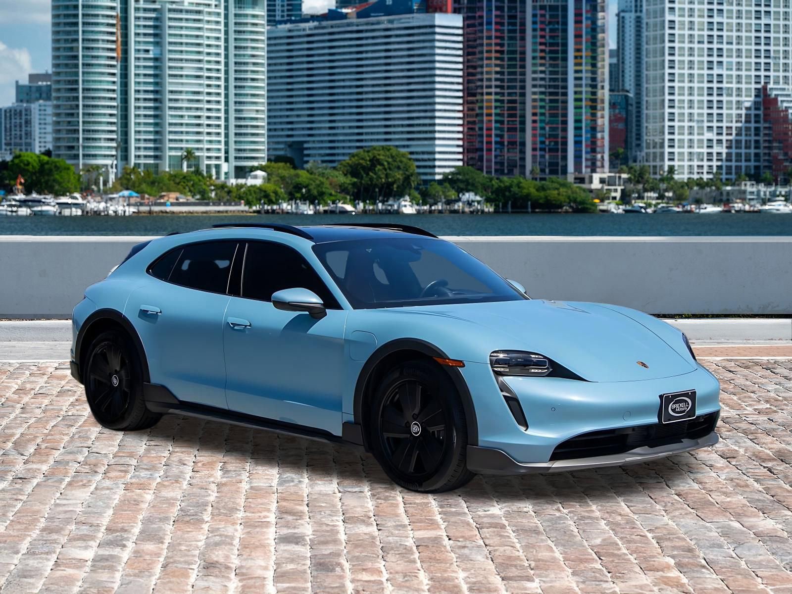 Used 2022 Porsche Taycan 4 Cross Turismo AWD/4WD image 3