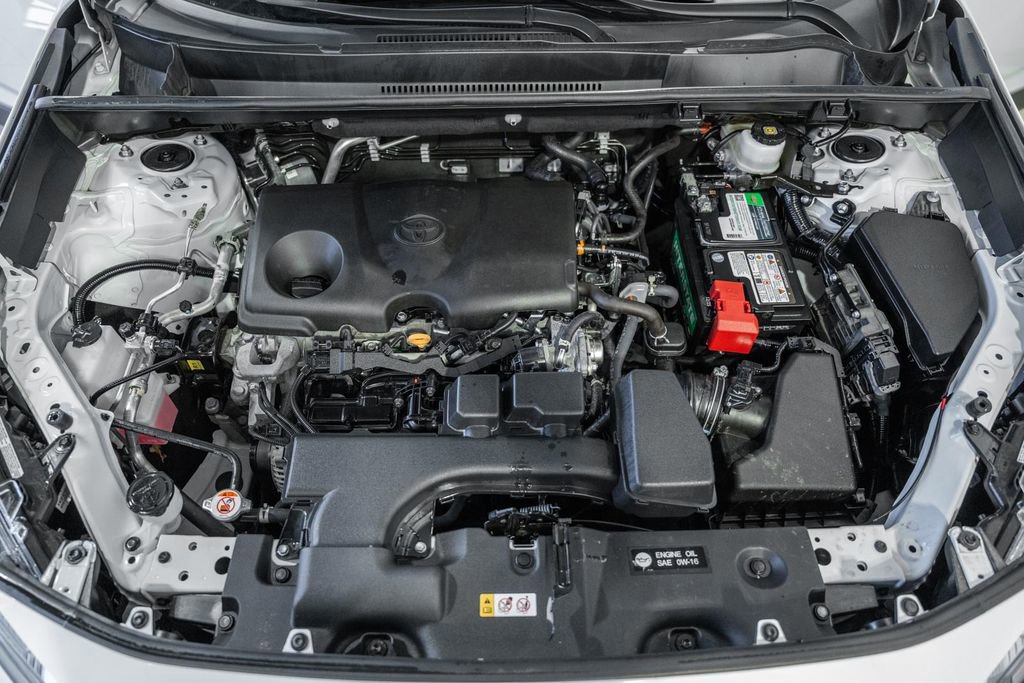 Used 2025 Toyota RAV4 LE image 15