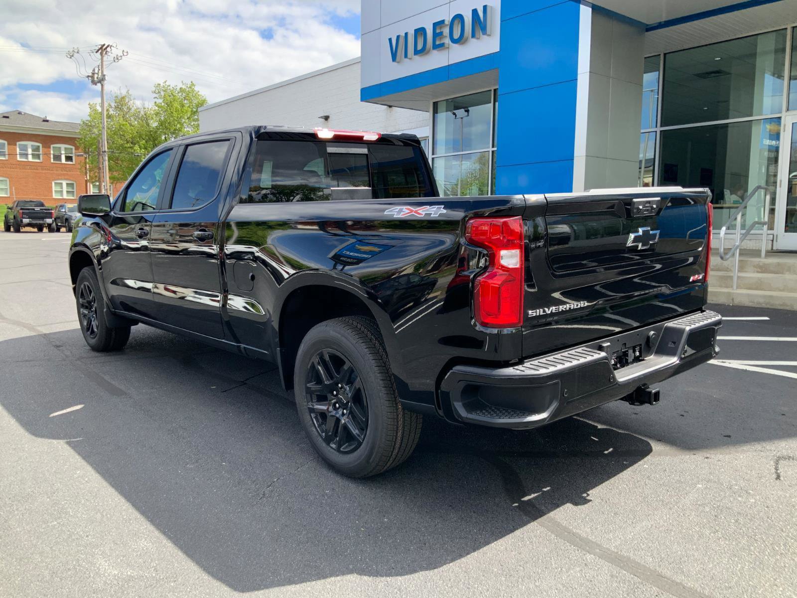 New 2026 Chevrolet Silverado 1500 RST w/ RST All Star Premium Package AWD/4WD image 5