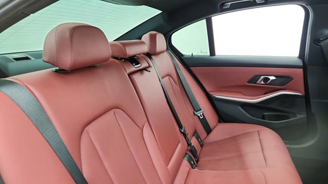 Used 2025 BMW 330i Sedan RWD image 25
