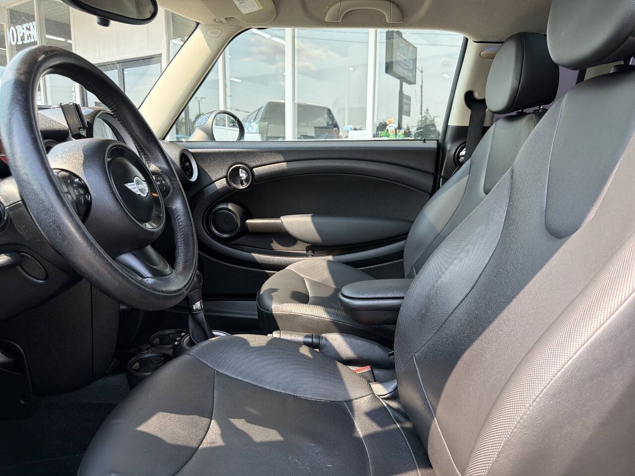 Used 2013 MINI Cooper Clubman FWD image 25