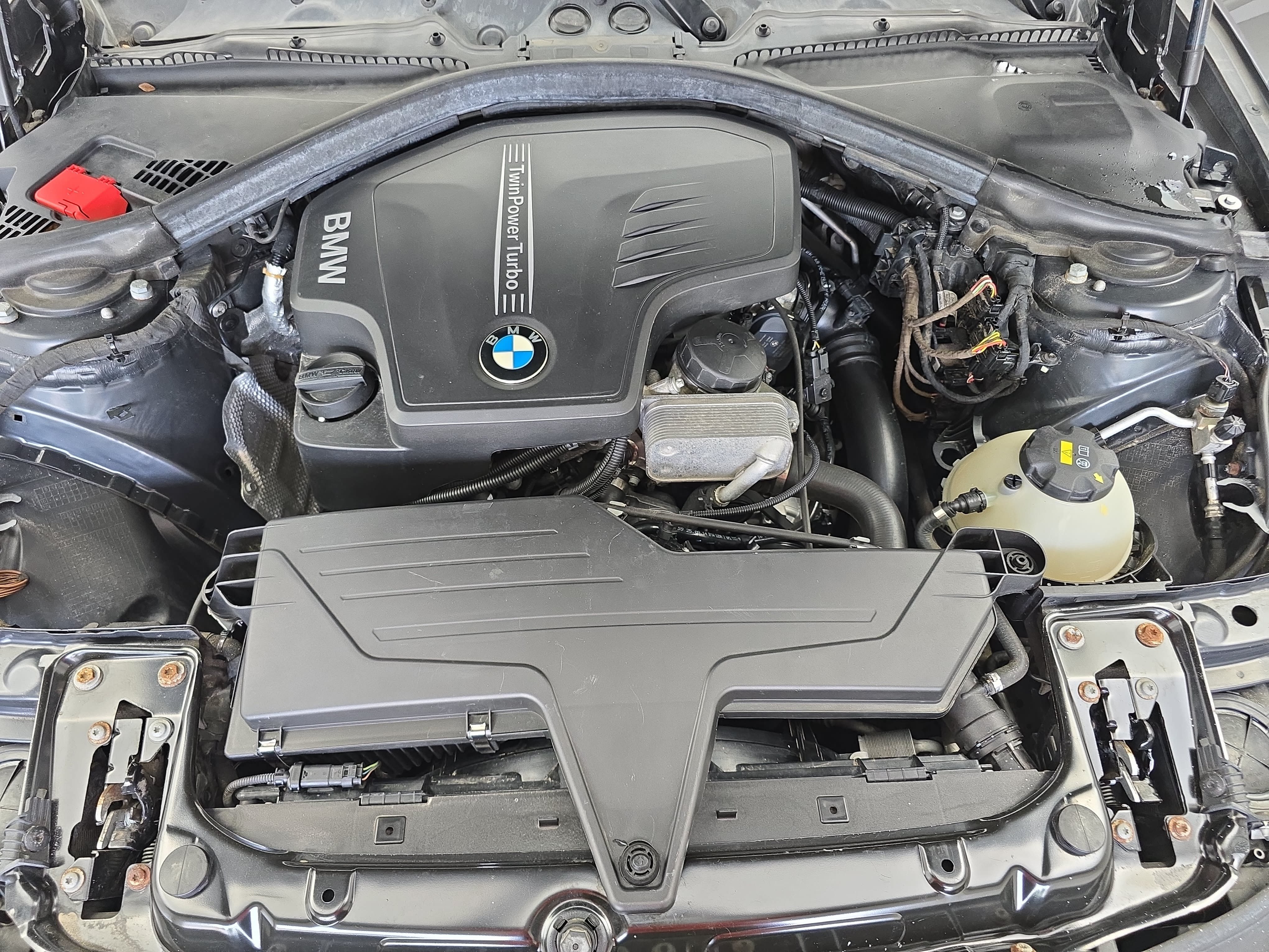 Used 2015 BMW 328i xDrive Sedan AWD/4WD image 28