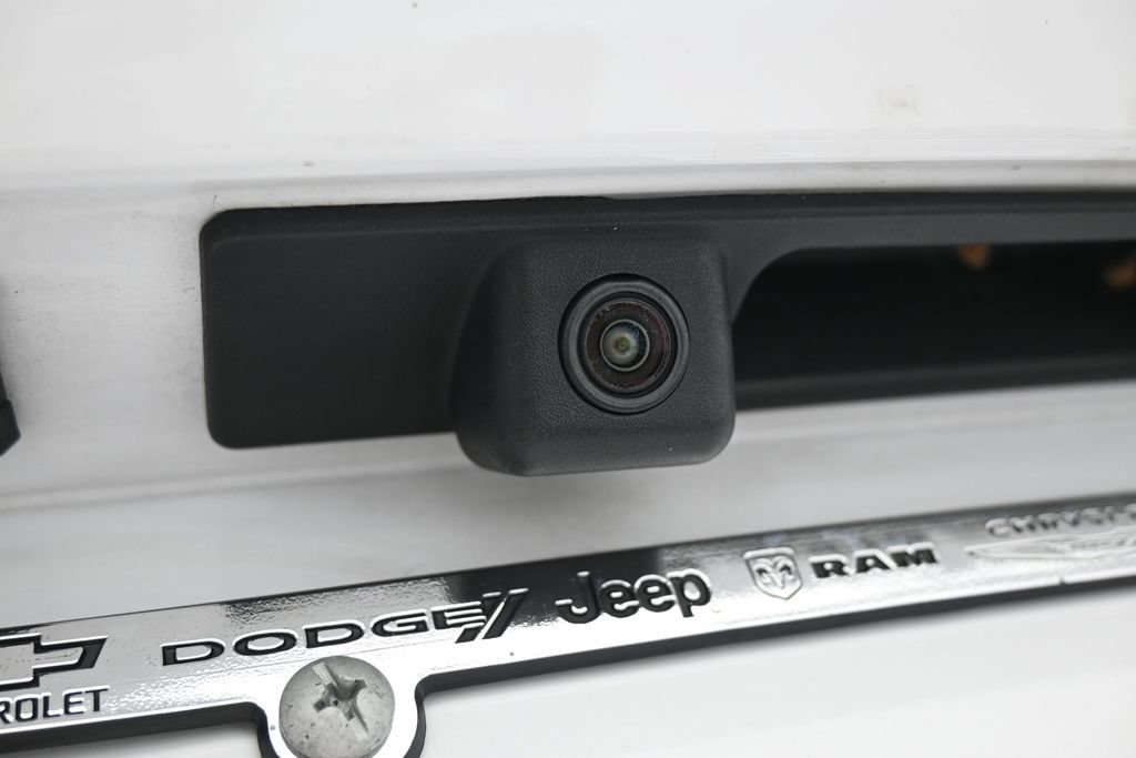 Used 2023 Chevrolet Equinox LS FWD image 30