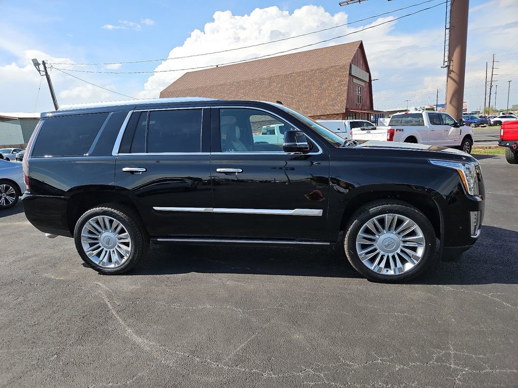 Used 2020 Cadillac Escalade Platinum AWD/4WD image 9