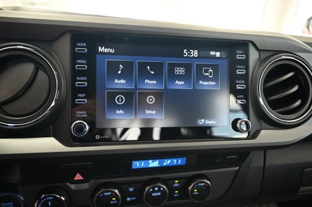 Used 2023 Toyota Tacoma TRD Off-Road AWD/4WD image 17