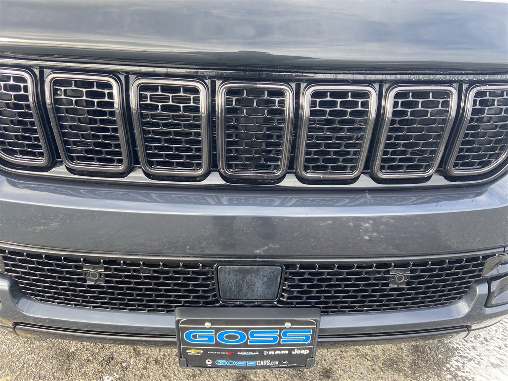 Used 2023 Jeep Wagoneer Series II image 32