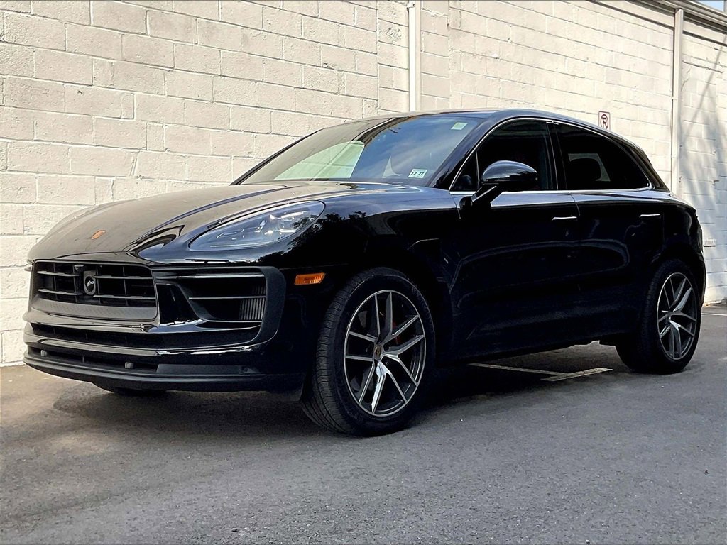Certified 2023 Porsche Macan S