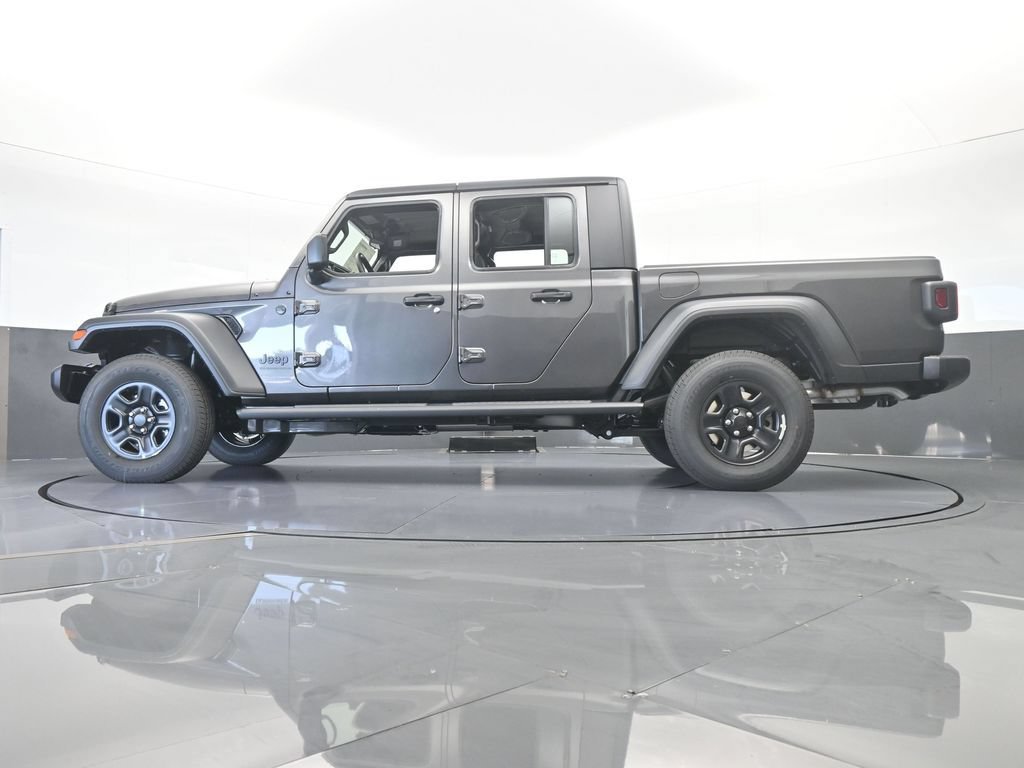 New 2026 Jeep Gladiator Sport AWD/4WD image 48