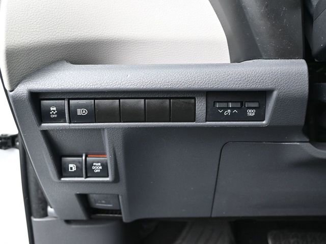 Certified 2022 Toyota Sienna XLE image 23