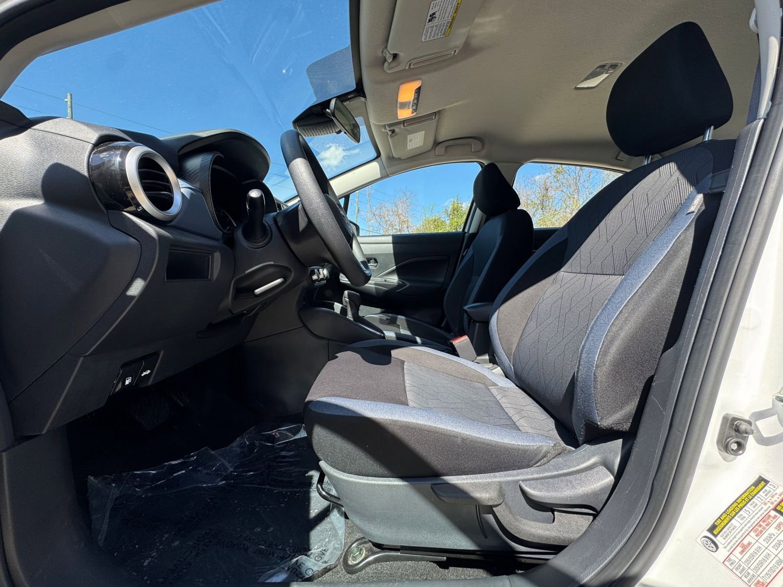Used 2025 Nissan Versa SV image 23