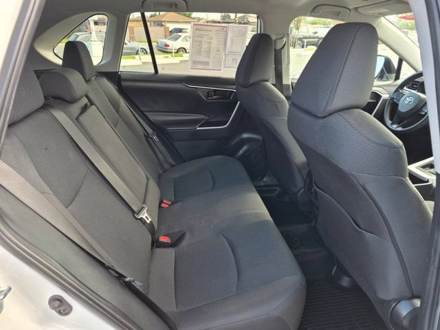 Certified 2024 Toyota RAV4 LE FWD image 7