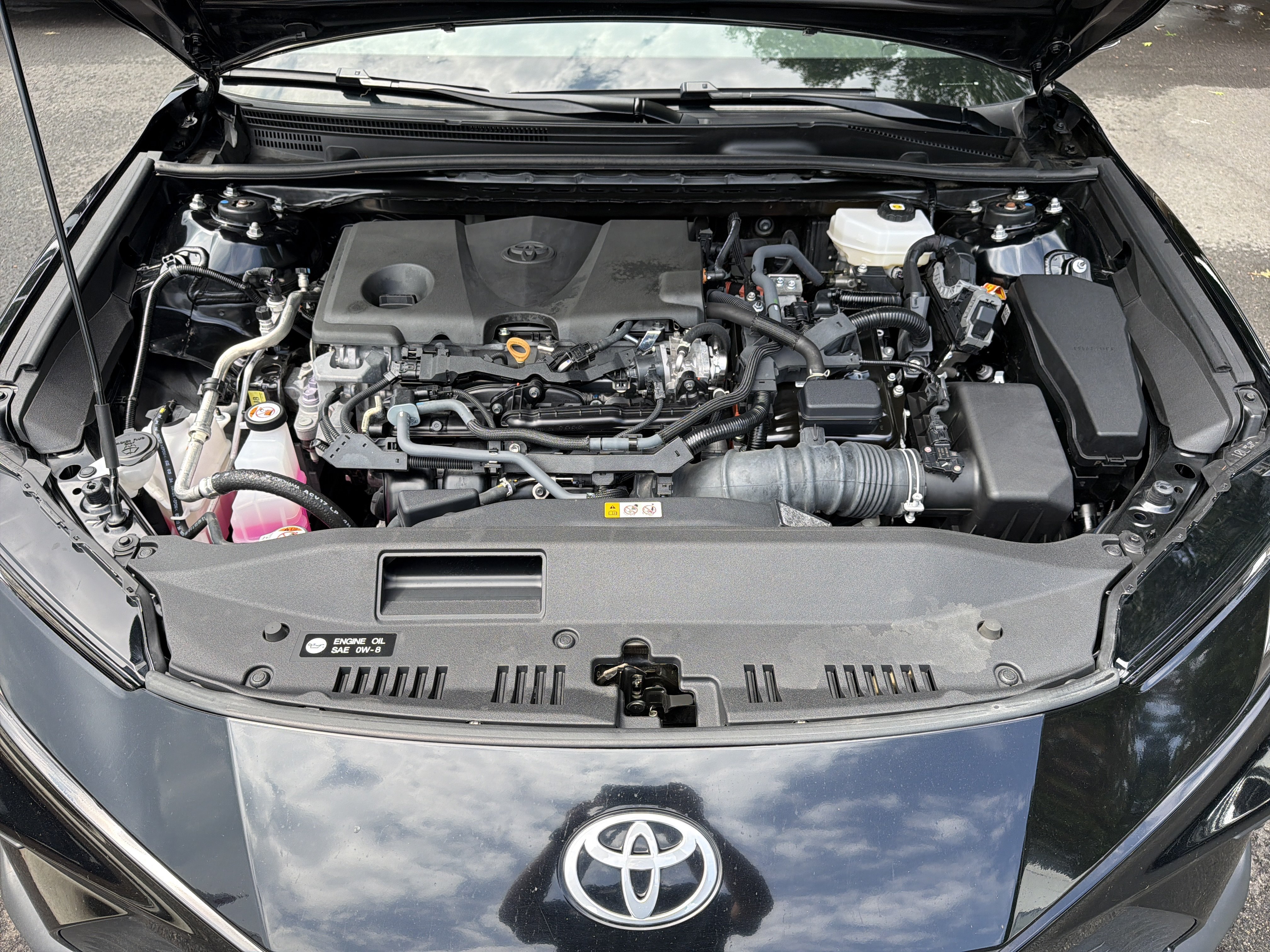 Used 2025 Toyota Camry SE FWD image 35