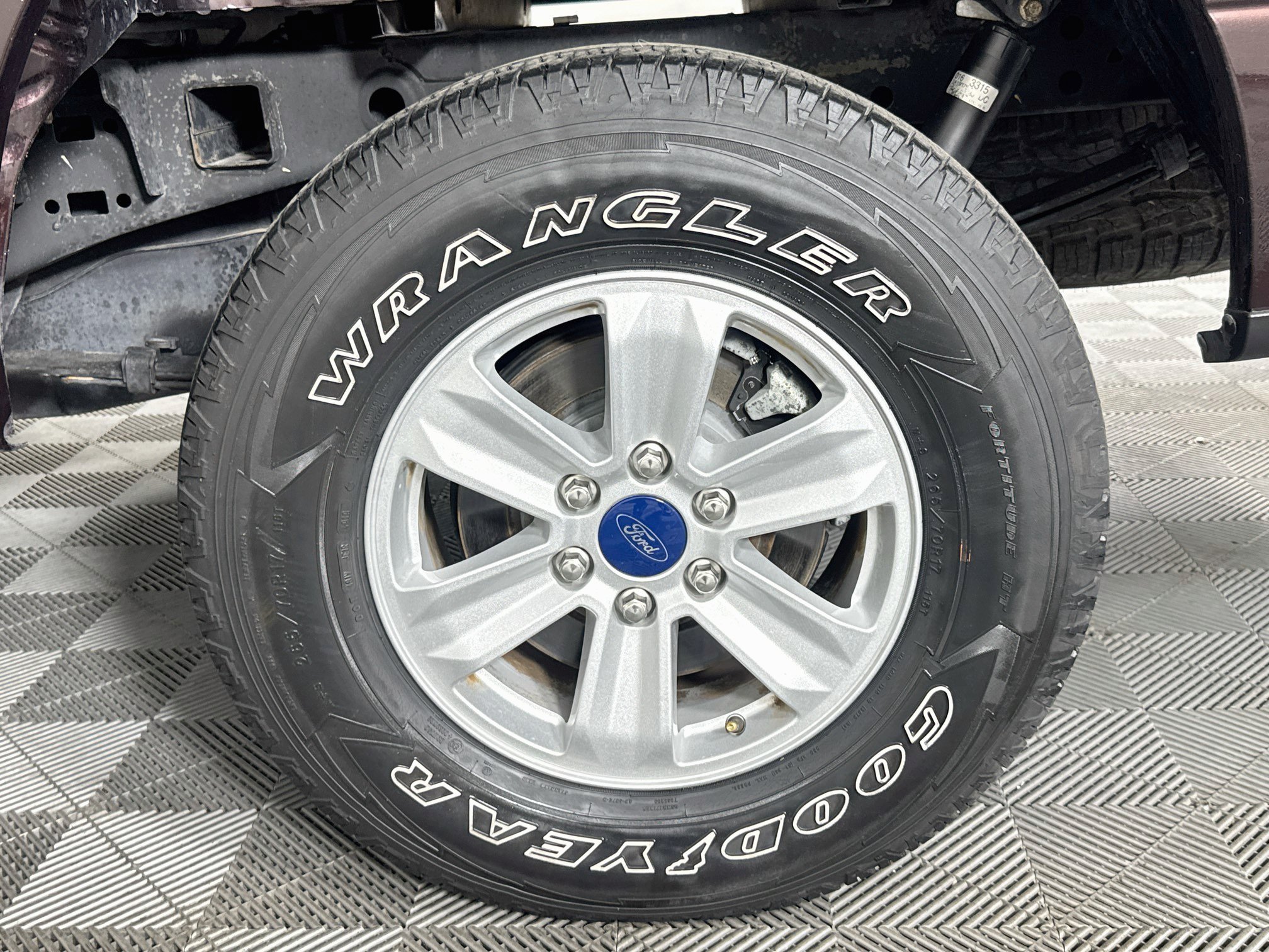 Used 2020 Ford F150 XL w/ Equipment Group 101A Mid AWD/4WD image 33