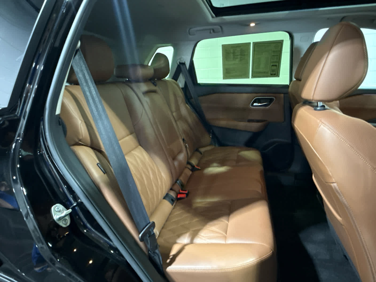 Certified 2024 Nissan Rogue Platinum AWD/4WD image 21