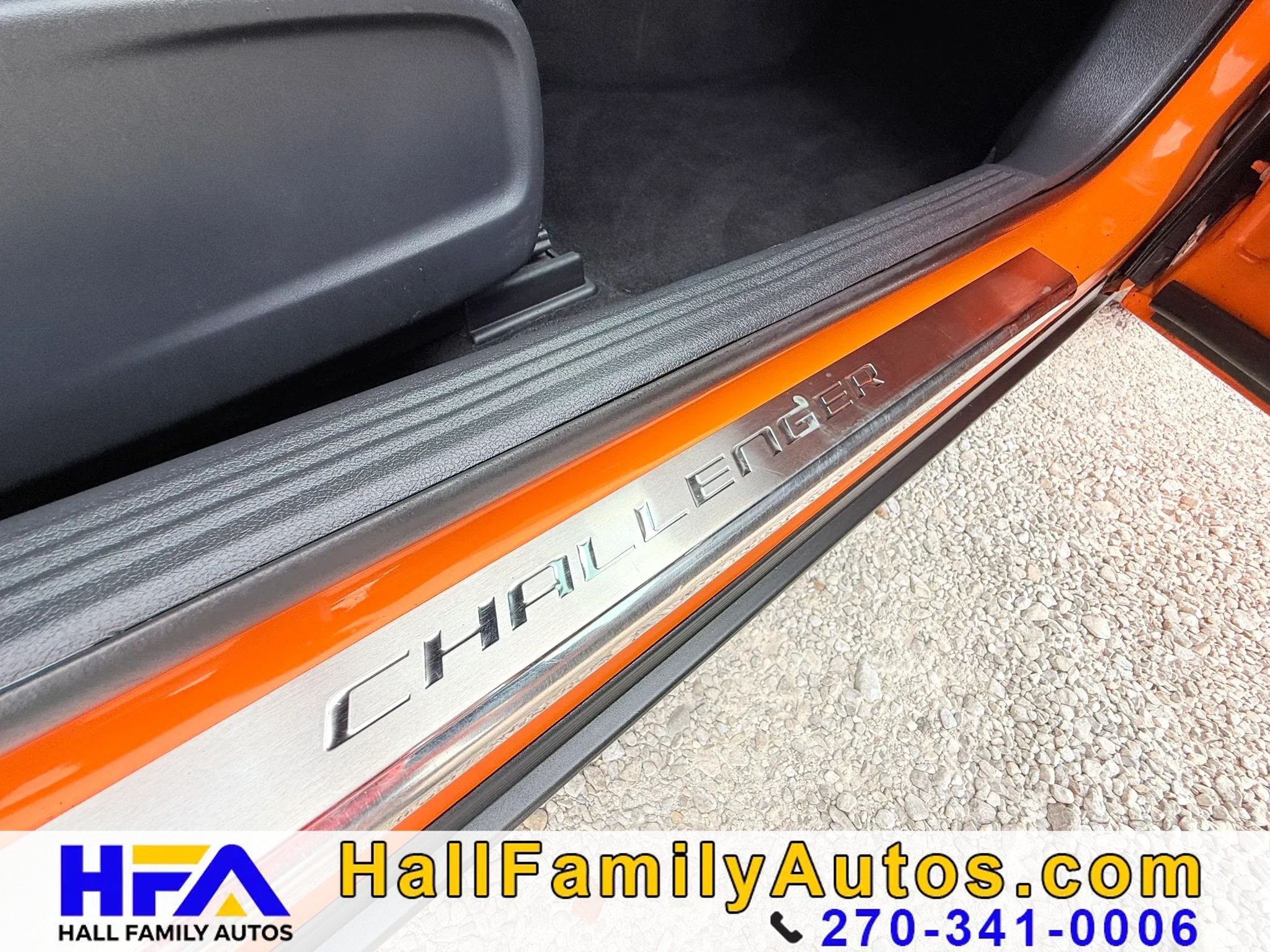 Used 2014 Dodge Challenger R/T RWD image 29