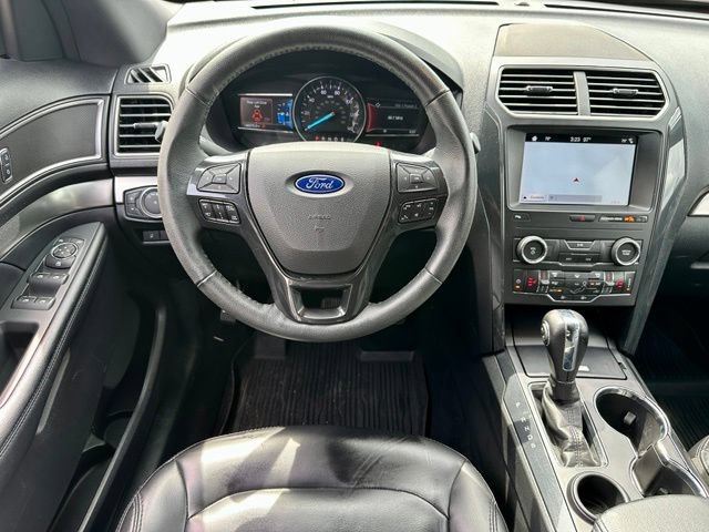 Used 2019 Ford Explorer XLT w/ Equipment Group 202A FWD image 15