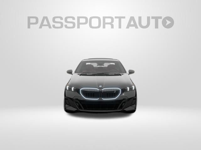 New 2027 BMW i5 xDrive40 AWD/4WD image 3