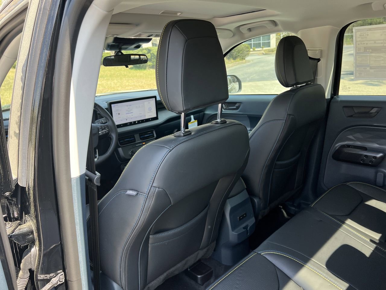 New 2025 Ford Maverick Lobo image 18