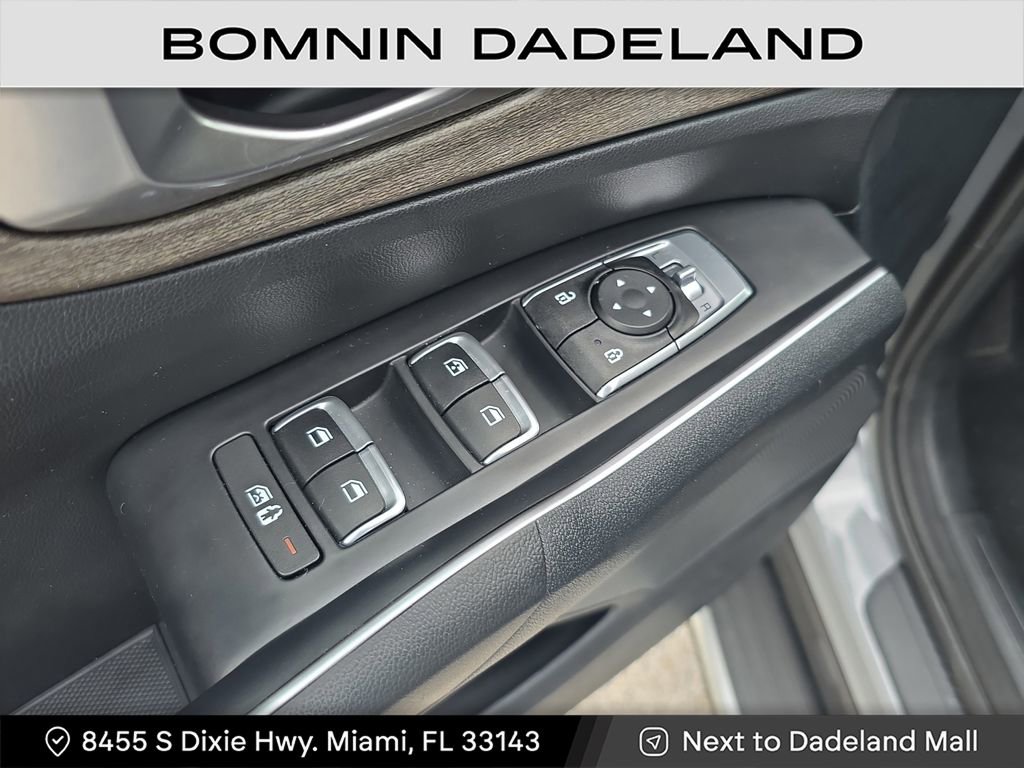 Used 2022 Kia Sorento S image 18