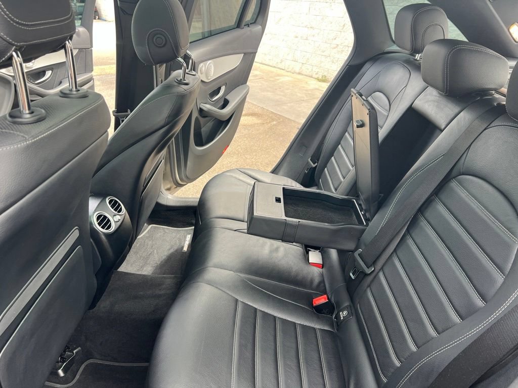 Used 2020 Mercedes-Benz GLC 43 AMG 4MATIC image 23