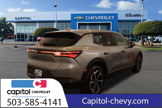Used 2026 Chevrolet Equinox EV LT FWD image 3