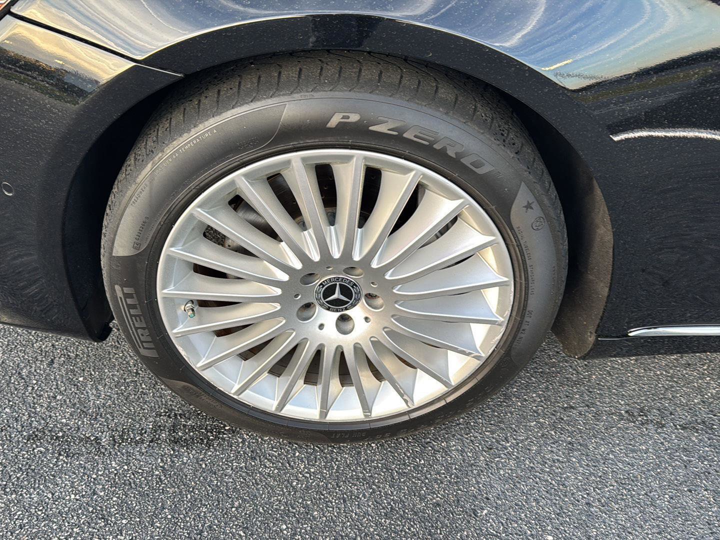 Used 2018 Mercedes-Benz S 560 Sedan image 29