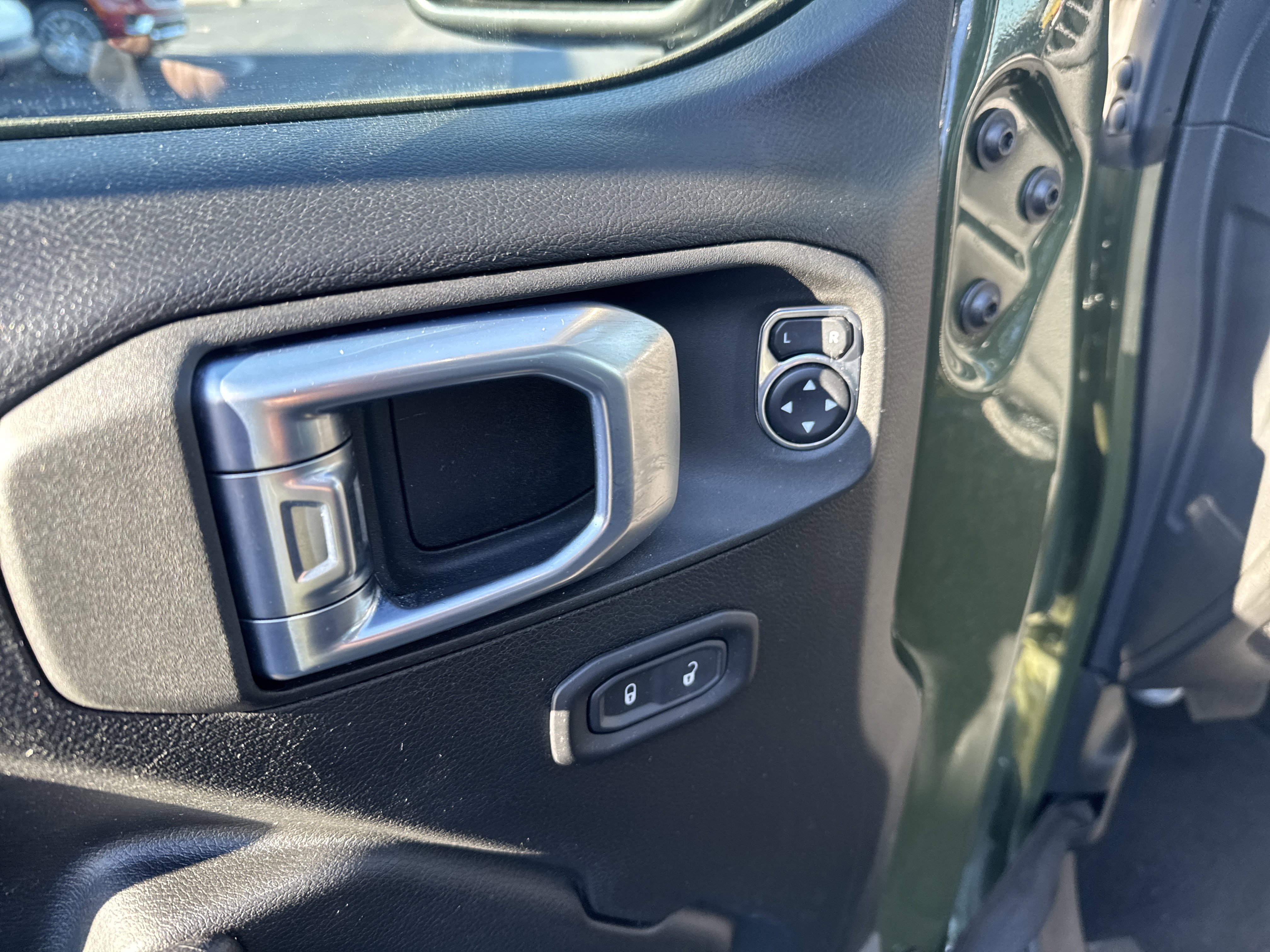 Used 2021 Jeep Wrangler Unlimited Sport image 16