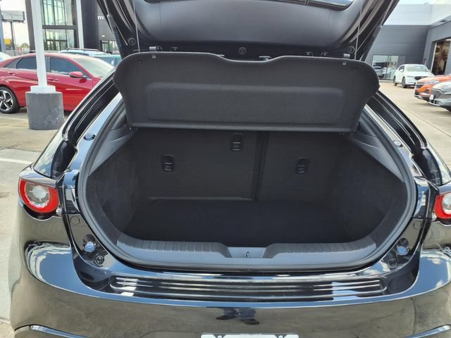 Used 2026 MAZDA MAZDA3 2.5 S Hatchback w/ Premium Pkg FWD image 7