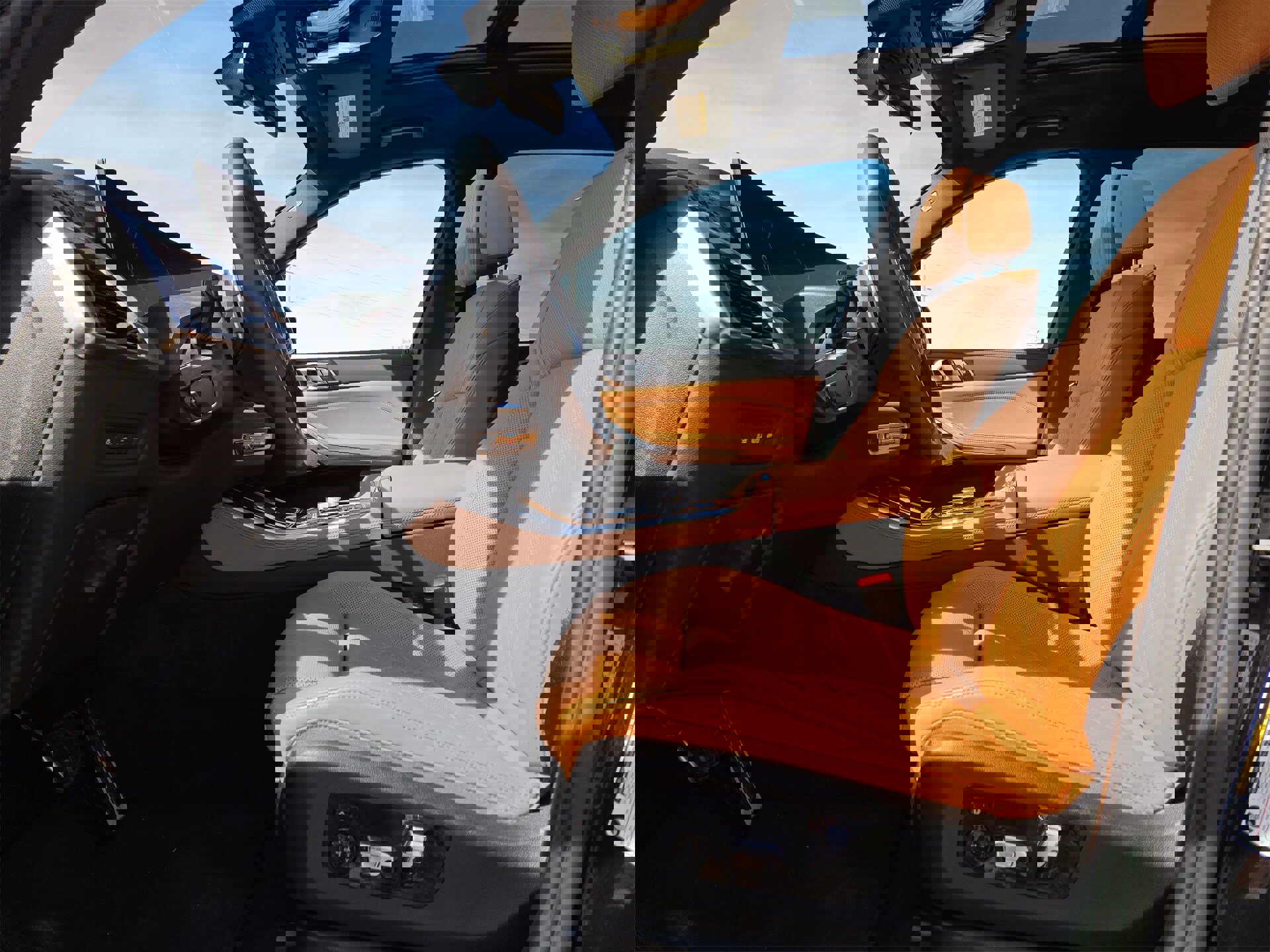 Used 2026 BMW X5 sDrive40i image 16