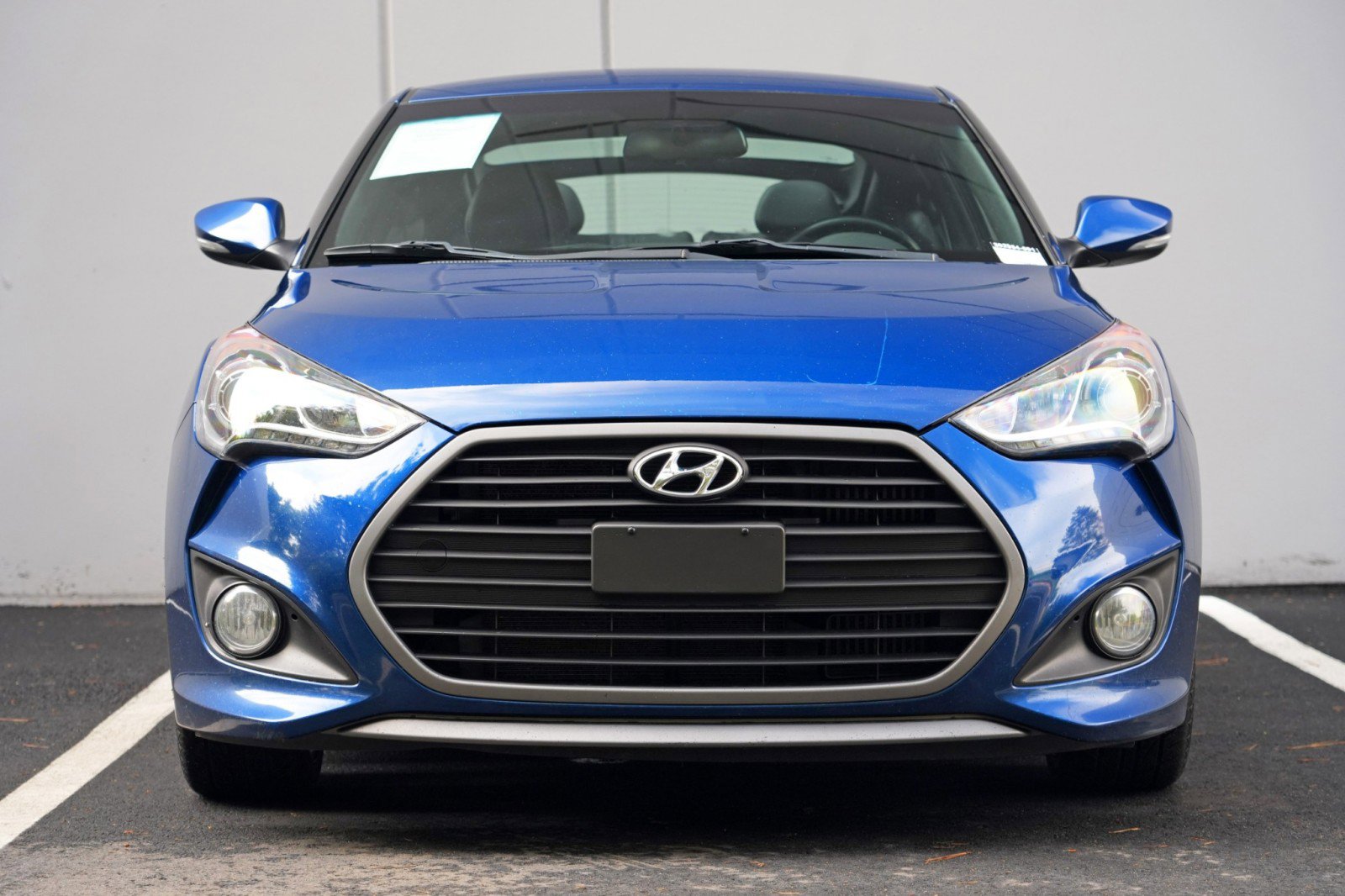 Used 2016 Hyundai Veloster Turbo FWD image 6