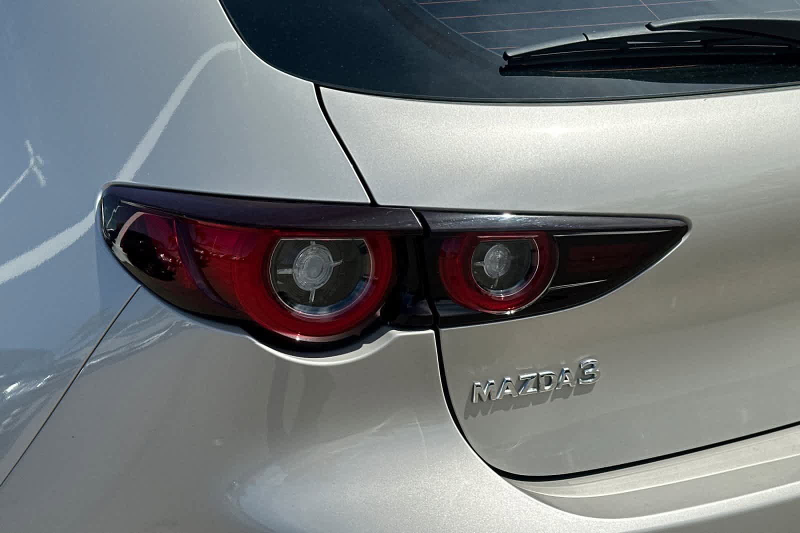 Used 2025 MAZDA MAZDA3 s Sport FWD image 20