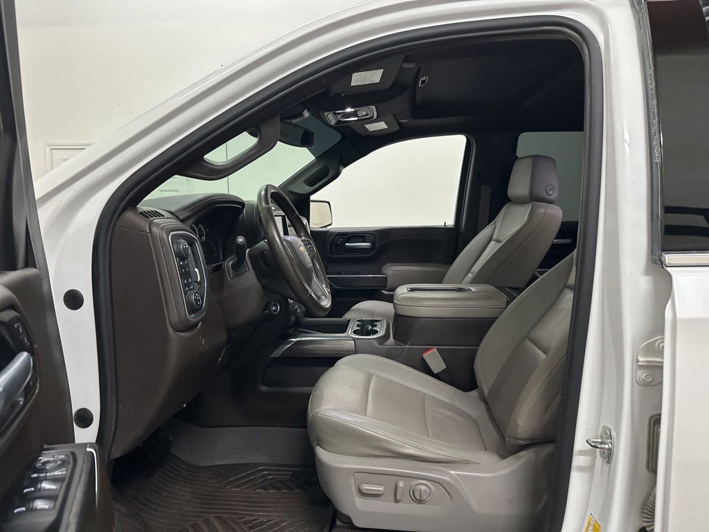 Used 2021 Chevrolet Silverado 1500 LTZ w/ LTZ Premium Package AWD/4WD image 22