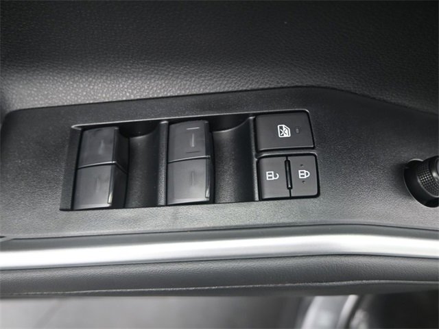 New 2026 Toyota Highlander XLE image 12