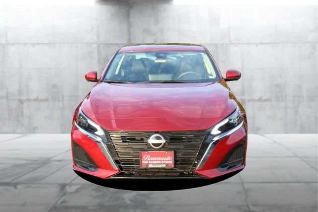 Certified 2025 Nissan Altima 2.5 SL FWD image 4