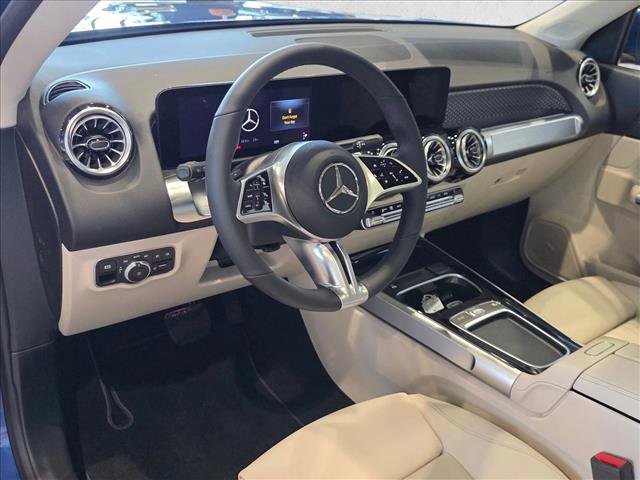 New 2026 Mercedes-Benz GLB 250 image 9