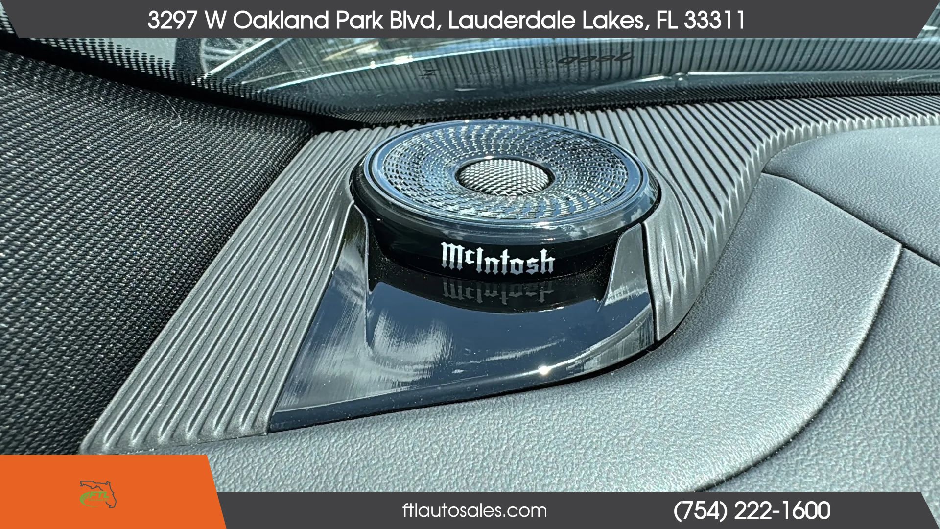 Used 2022 Jeep Grand Cherokee Summit w/ Luxury Tech Group V AWD/4WD image 25