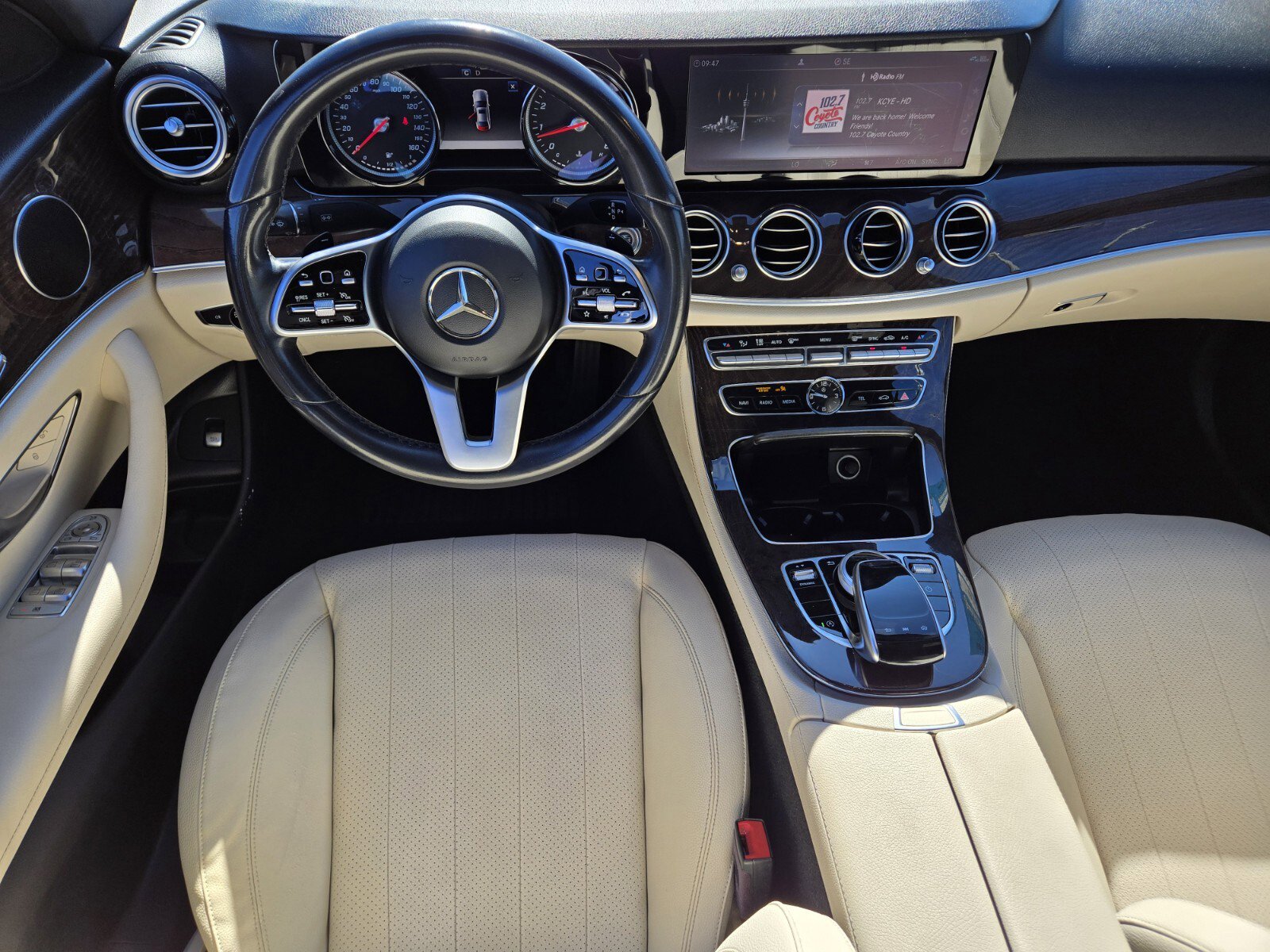 Used 2020 Mercedes-Benz E 350 Sedan image 12