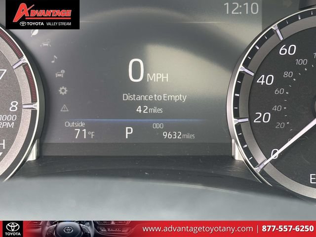 Used 2024 Toyota Highlander XLE AWD/4WD image 34