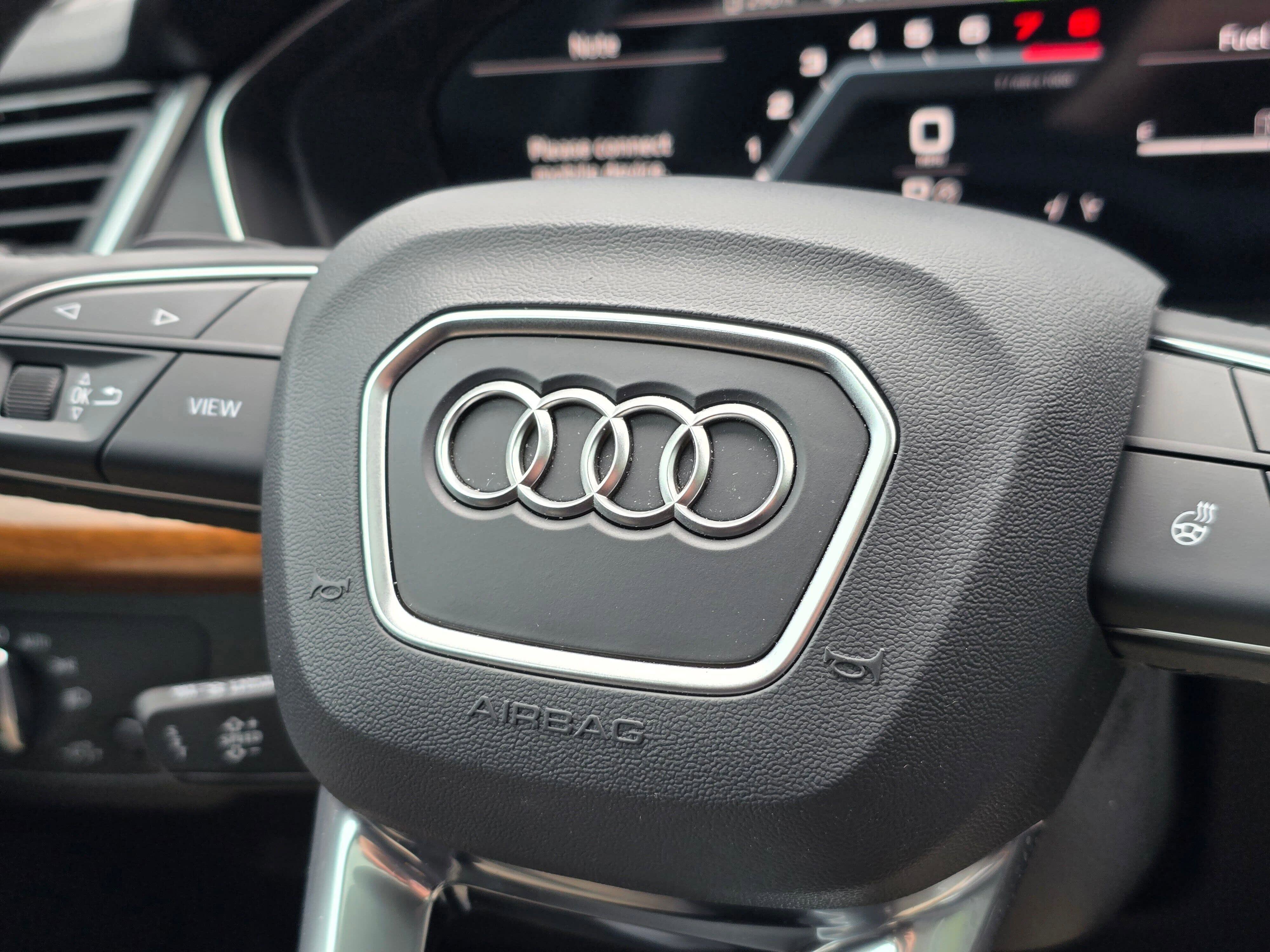 Used 2023 Audi Q5 2.0T Premium Plus AWD/4WD image 32