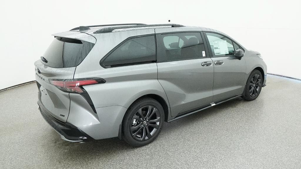 New 2026 Toyota Sienna XSE FWD image 18