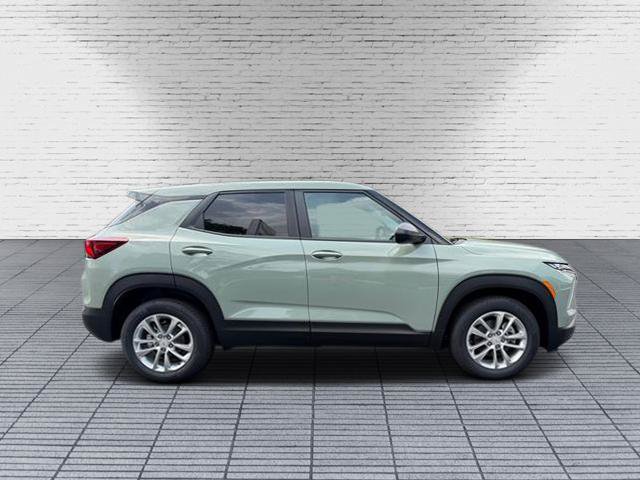 New 2026 Chevrolet TrailBlazer LS w/ LS Convenience Package FWD image 5