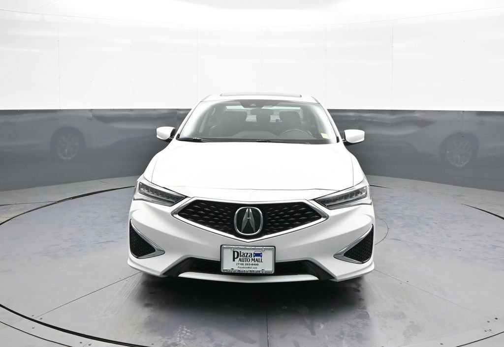 Used 2019 Acura ILX image 2