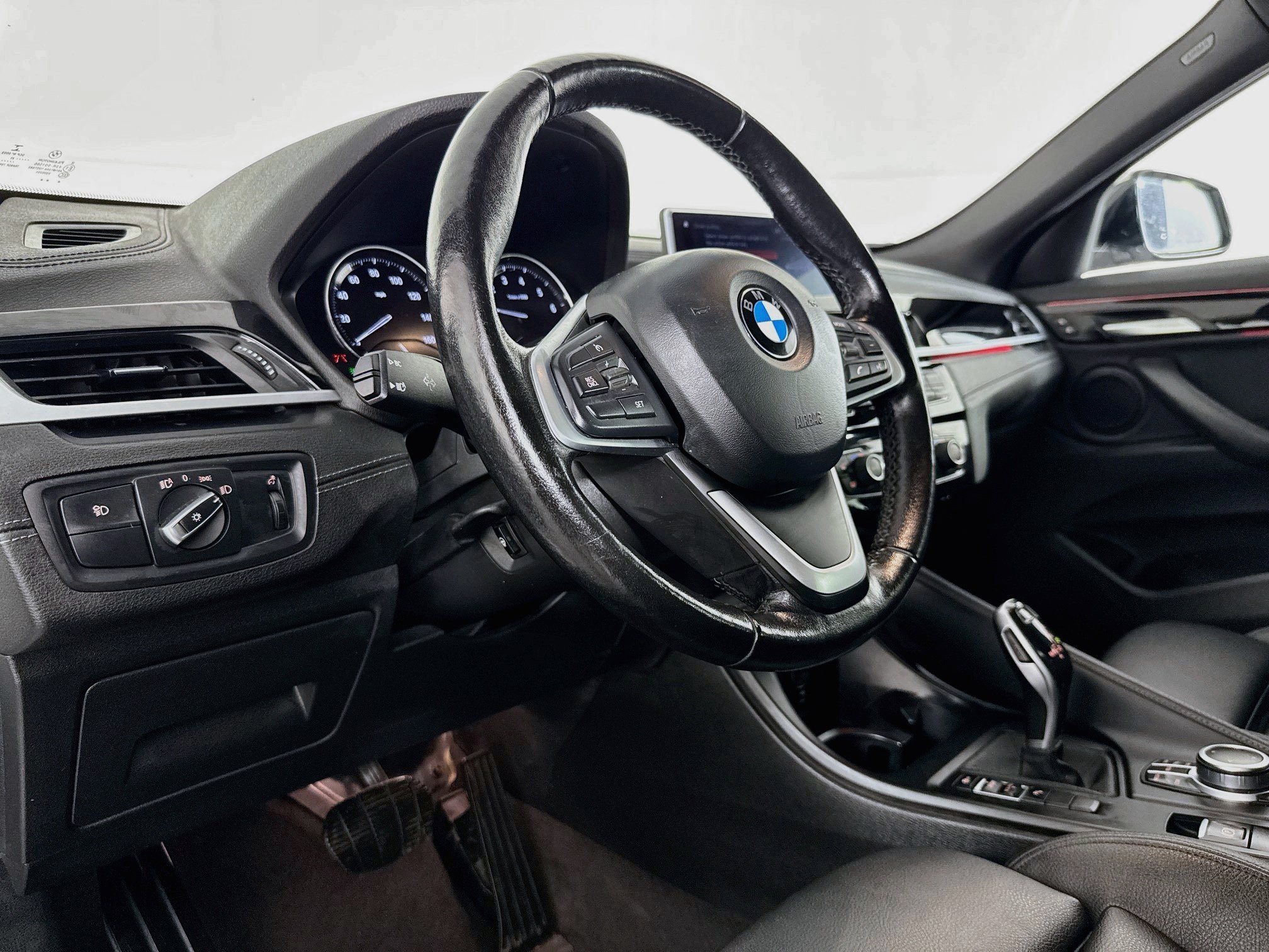 Used 2022 BMW X2 sDrive28i w/ Convenience Package FWD image 21