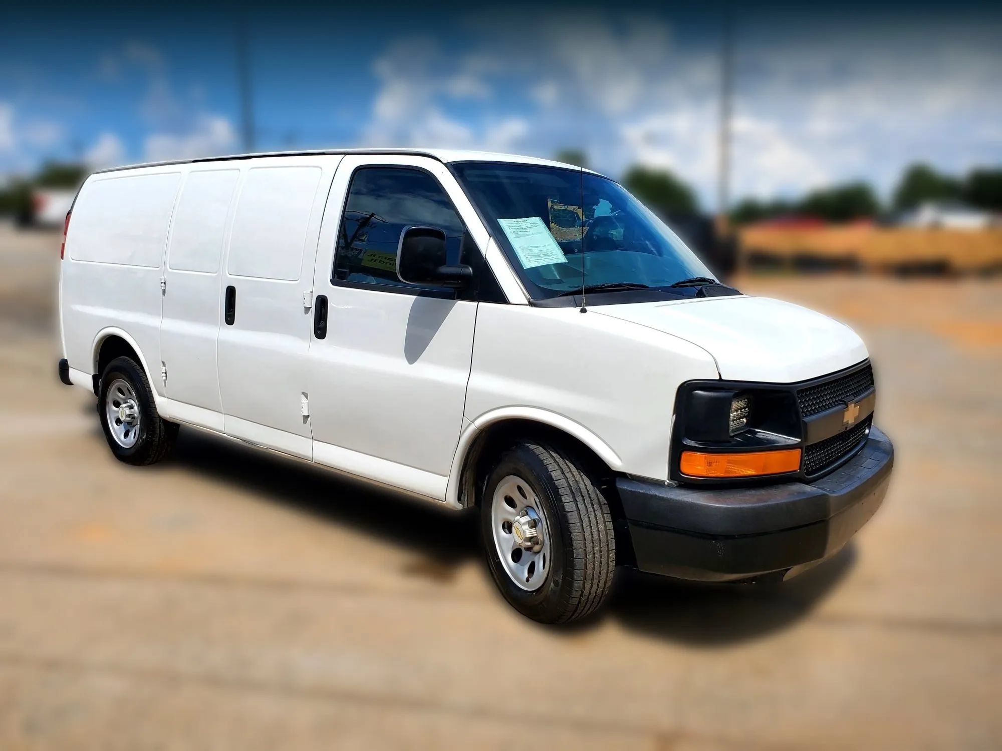 Used 2014 Chevrolet Express 1500 RWD image 17