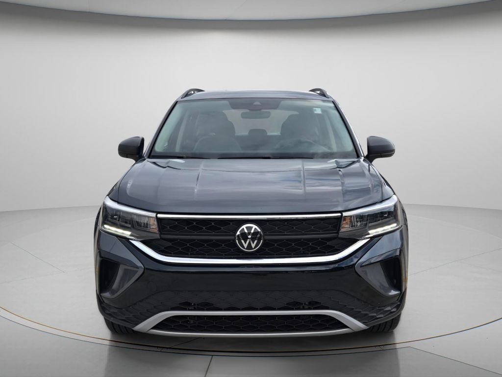 Certified 2024 Volkswagen Taos S FWD image 9