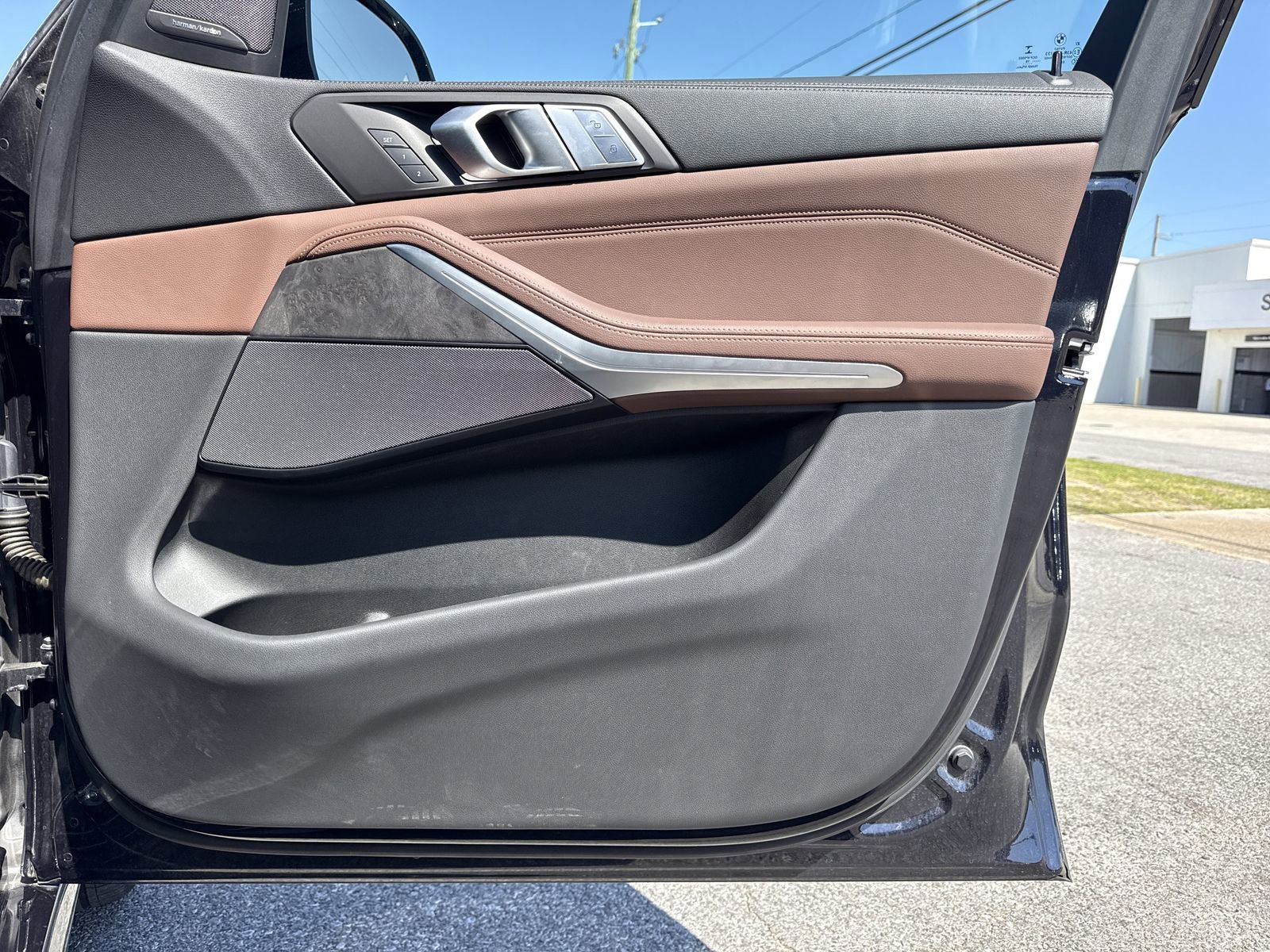 Used 2019 BMW X7 xDrive40i w/ Premium Package image 37